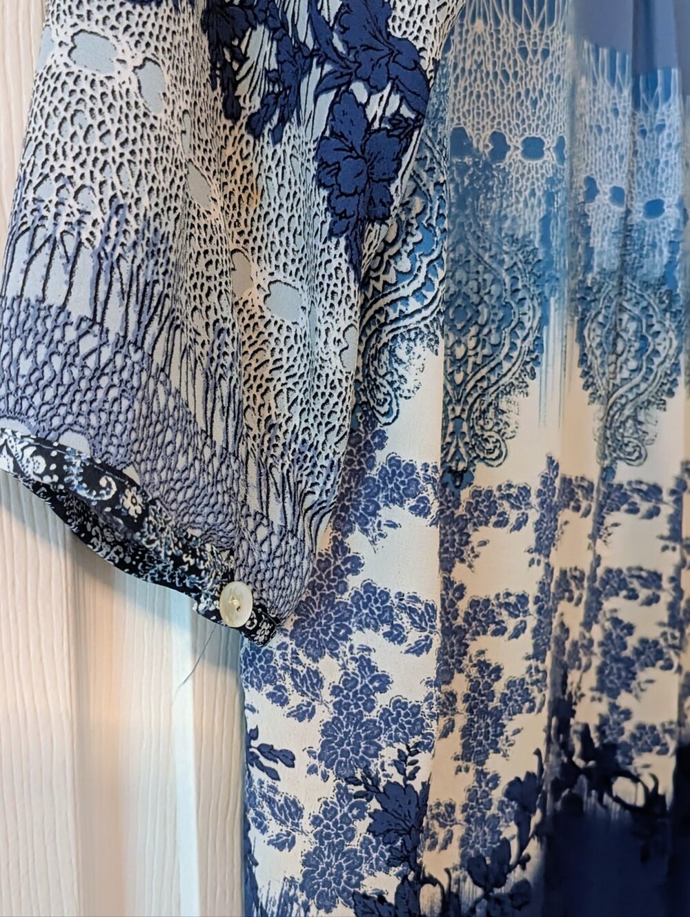 Blue PatternedTunic - Picture 4 of 7